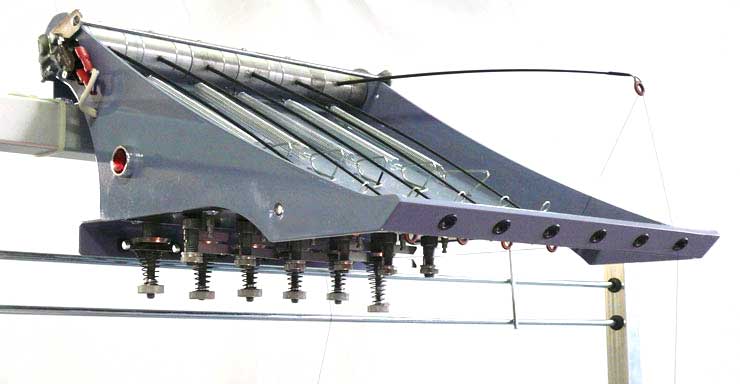 Tensionatore per maglieria